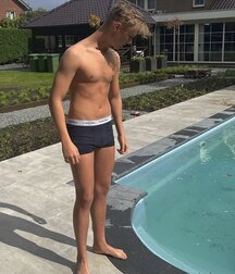 Publius Pool Boys 16 Twink Gay Tube 60b3e66c61ea8.jpg