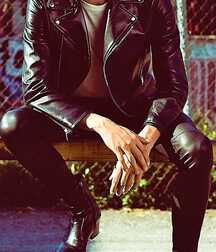 Publius Leather Boys 40 Gay Tube Bad 60b4f61a13817.jpg