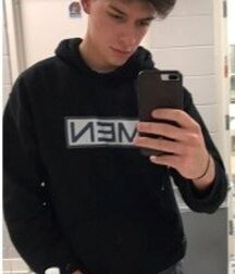 Publius Boys Selfies 40 Twink Tube 60b6e94753375.jpg