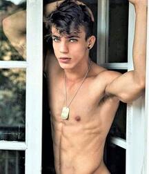 Publius Boys On The Block 16 Twinks Gay Tube 60b75b0e3e64f.jpg