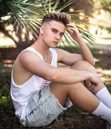Publius Boys Porn In The Park 20 Sexy Gay Tube 60b78f52c7a23.jpg