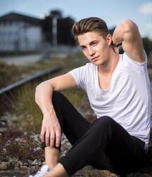 Publius Boys On The Block 19 Twink Tube 60beaea0b9693.jpg