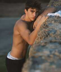 Publius Beach Boys 32 Twinks Gay Tube 60beb6f484786.jpg