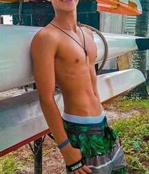 Publius Beach Boys 32 Twinks Gay Tube 60beb7446bd7d.jpg