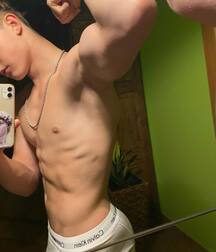 Publius Boys Selfies 42 Gay Tube 60c6c3ea91c04.jpg