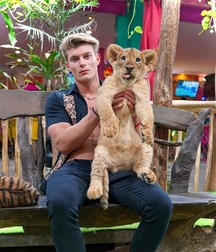 Publius Boys With Pets 1 Twink Tube 60d0f78426f20.jpg