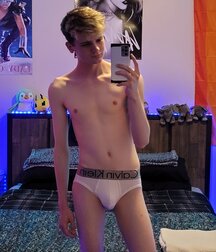 Publius Boys Selfies 46 Twink Tube Phone  60d77fee36383.jpg