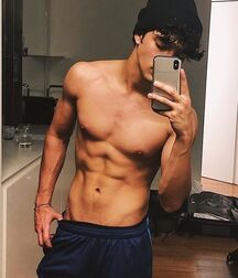 Publius Boys Selfies 48 Twink Tube Sexy 60de282666684.jpg
