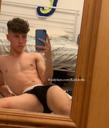 Publius Boys Selfies 50 Twink Sexy Shirtless 60ea48795d51c.jpg