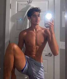 Publius Boys Selfies 50 Twink Sexy Shirtless 60ea489dde428.jpg