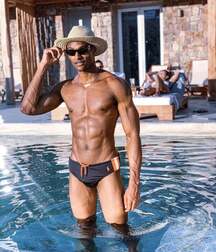 Publius Pool Speedo Boys 1 Twink Tube 60f7010f24dc1.jpg