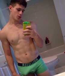 Publius Boys Selfies 52 60fe0ea480871.jpg