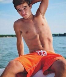 Publius Beach Boys 34 Twink Tube Shirtless 61136360b7f70.jpg