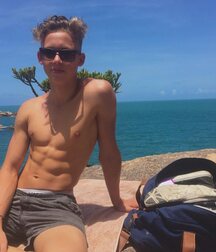 Publius Beach Boys 39 Twink Tube Guys 612c1cca9225a.jpg