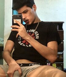 Publius Boys Selfies 57 Twink Tube 612c21739ea8f.jpg