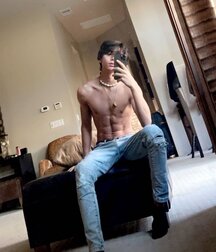 Publius Boys Selfies 57 Twink Tube 612c21a78d2fb.jpg