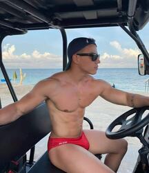 Publius Beach Speedo Boys 8 Twink Tube 61390fbc3293c.jpg