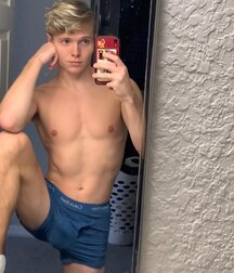 Publius Boys Selfies 60 Twink Tube 6140055811bbf.jpg