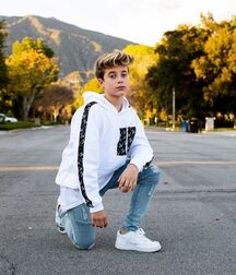 Publius Boys In Sneakers 5 Twink Tube Erotic 614d23b90efa6.jpg