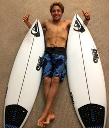 Publius Beach Boys 41 Gay Twink Tube 614d2816db12f.jpg