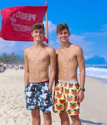 Publius Beach Boys 41 Gay Twink Tube 614d28578831a.jpg