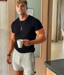 Publius Boys Cooking Eating Drinking 18 Twink Tube Cute 614f87e9d91e8.jpg