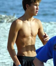 Publius Beach Boys 48 Twink Tube Porn Summer 6158a7c345b89.jpg