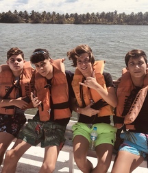 Publius Beach Boys 42 Twink Tube 615a53b41282a.jpeg