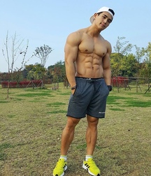 Publius Boys In Sneakers 9 Straight Boys 615caf41da5a1.jpg