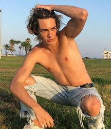 Publius Boys In Sneakers 9 Straight Boys 615caf43cd45e.jpg