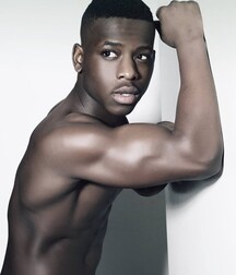Publius Model Andile Nkomo a.k.a. Terry Davis 616b50dbac8ee.jpg