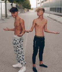 Publius Boys In Sneakers 12 Twink Tube Cute 6173e73261d07.jpg