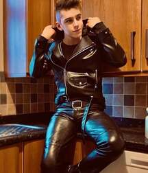 Publius Leather Boys 47 Standing Tall Gay Porn 61806a8cc4513.jpg