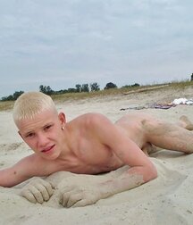 Publius Beach Boys 44 Nude At The Beach 61a6a30b4fb4a.jpg