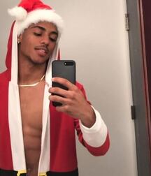 Publius Christmas Time 2021 Gay Porn Guys 61c87e07d555b.jpg
