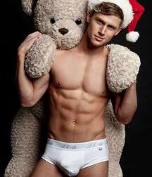 Publius Christmas Time 2021 Gay Porn Guys 61c87e2fe0ee1.jpg