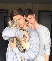 Publius Boys With Pets 3 Best Cute Twink Tube 61d2f5d138038.jpg