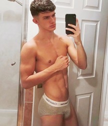 Publius Boys Selfies 72 Mirror Gay  61de1abbd55c2.jpg