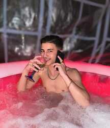 Publius Wet Boys 25 Splash Gay Porn Soap 61e5d8351ceda.jpg