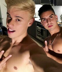 Publius Model Alam Wernik 8 Gay Porn Kiss 61edaa4d18c03.jpg