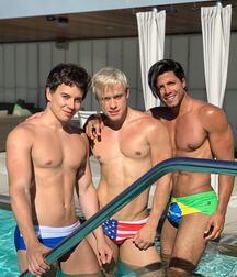 Publius Model Alam Wernik 8 Gay Porn Kiss 61edaa7d4cebe.jpg