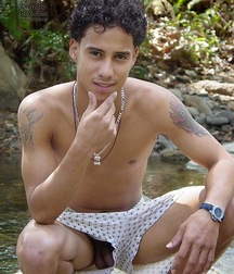 Publius Beach Boys 47 Fun Twink Tube Summer Public 61f5f61db900d.jpg