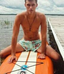 Publius Beach Boys 47 Fun Twink Tube Summer Public 61f5f625486b7.jpg