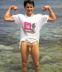 Publius Beach Boys 47 Fun Twink Tube Summer Public 61f5f656a3ba7.jpg