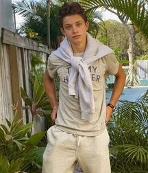 Publius Aussie Teen Model & Actor Alex Ruygork 61f6bdbdd8da0.jpg