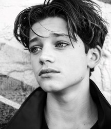Publius Aussie Teen Model & Actor Alex Ruygork 61f6bdfc5607f.jpg