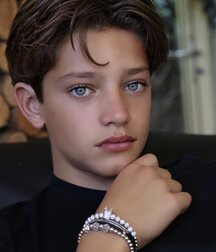 Publius Aussie Teen Model & Actor Alex Ruygork 61f6be67e7b2b.jpg