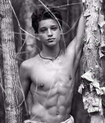 Publius Aussie Teen Model & Actor Alex Ruygork 61f6bf28e83e7.jpg