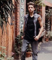 Publius Aussie Teen Model & Actor Alex Ruygork 61f6c02bba67b.jpg