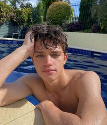 Publius Aussie Teen Model & Actor Alex Ruygork 61f6c06913f31.jpg